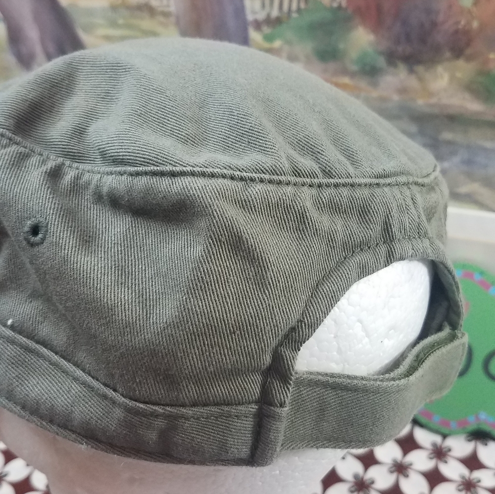 Women Cap - Picture 3 of 9